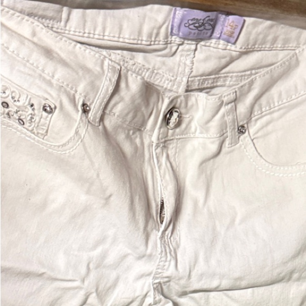 one 5 one White Jeans with Embroidered Pockets